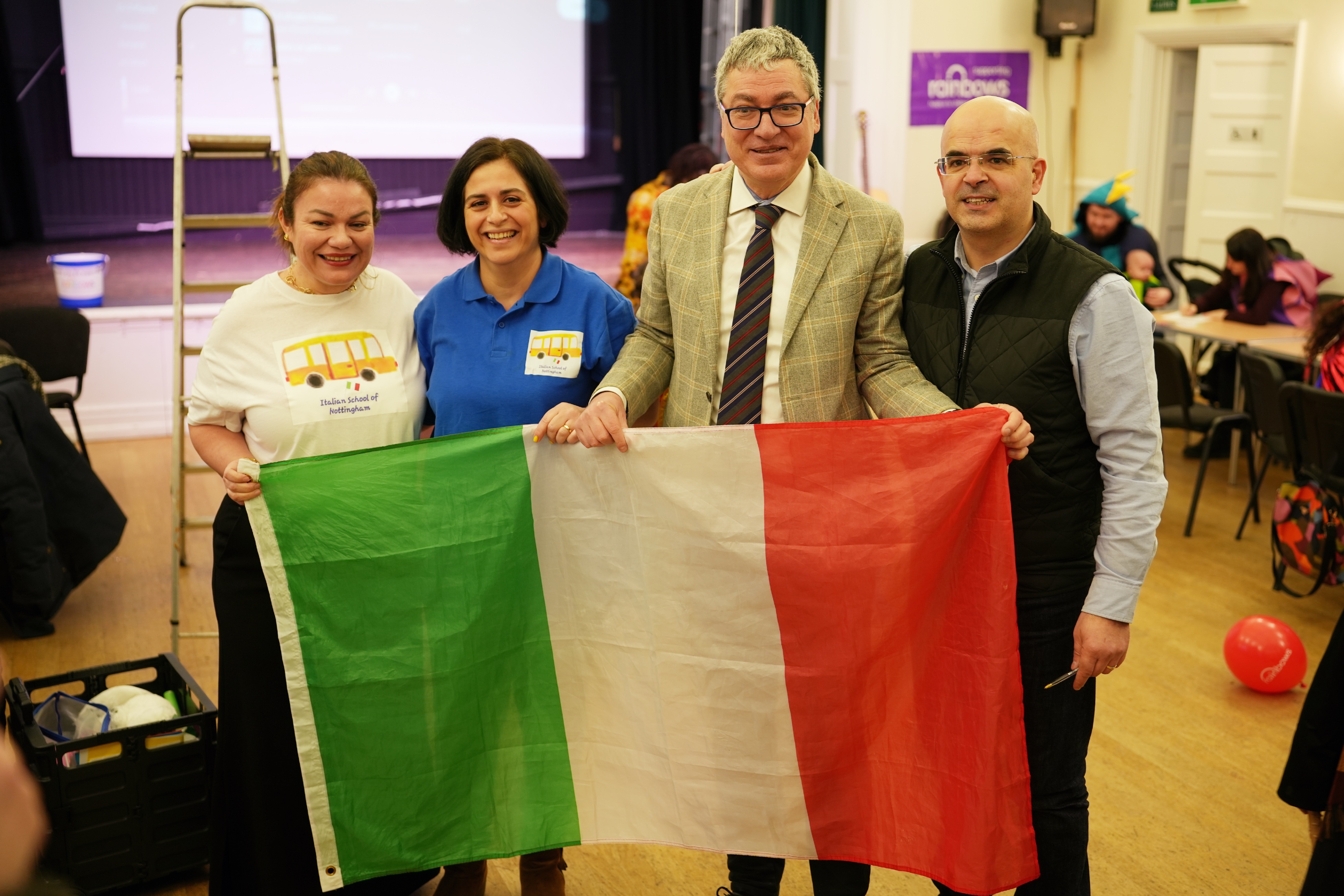 Tradizione e cultura italiana: è tornata la festa di Carnevale a Loughborough